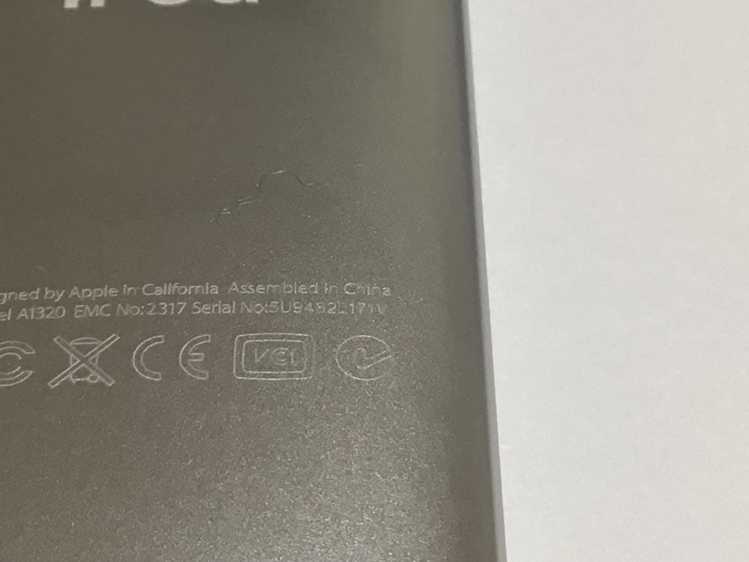 iPod nano5世代8GBシルバーno.30バッテリー交換済作動品