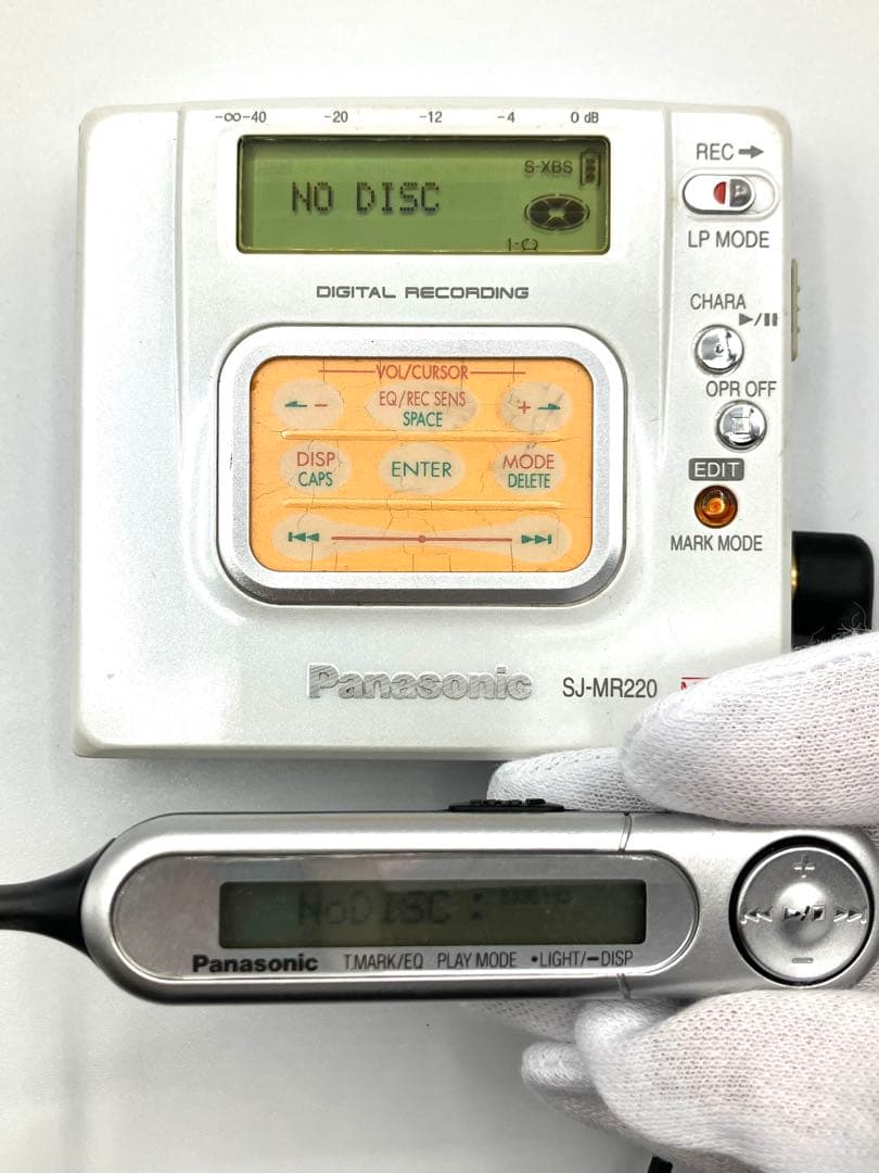 Panasonic SJ-MR220 ポータブルMDプレーヤー　通電OK