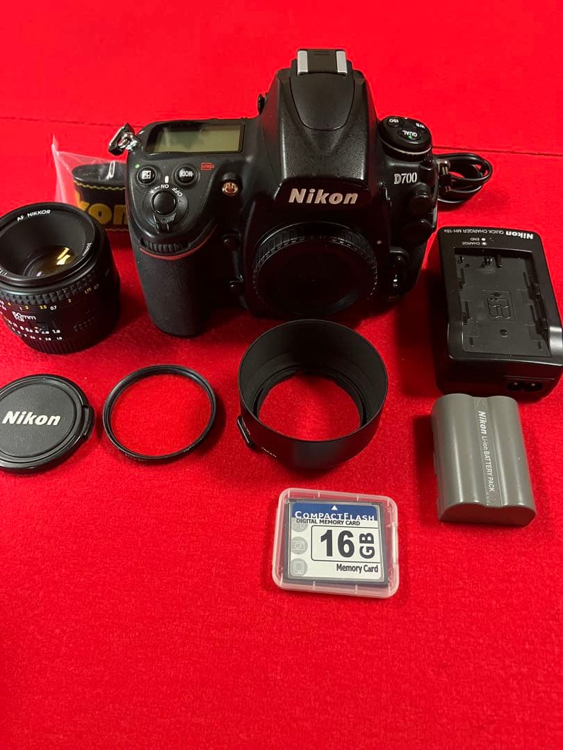 衝撃　決算再度値下げ！　極上品　 Ｄ700 単集点50mm 1.8付き