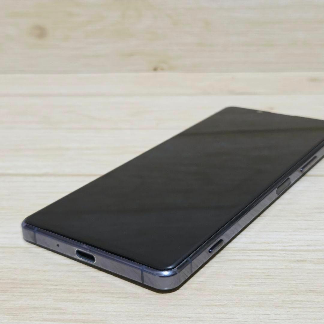 動作品【極美品】SIMフリー Xperia 1 II SO-51A パープル