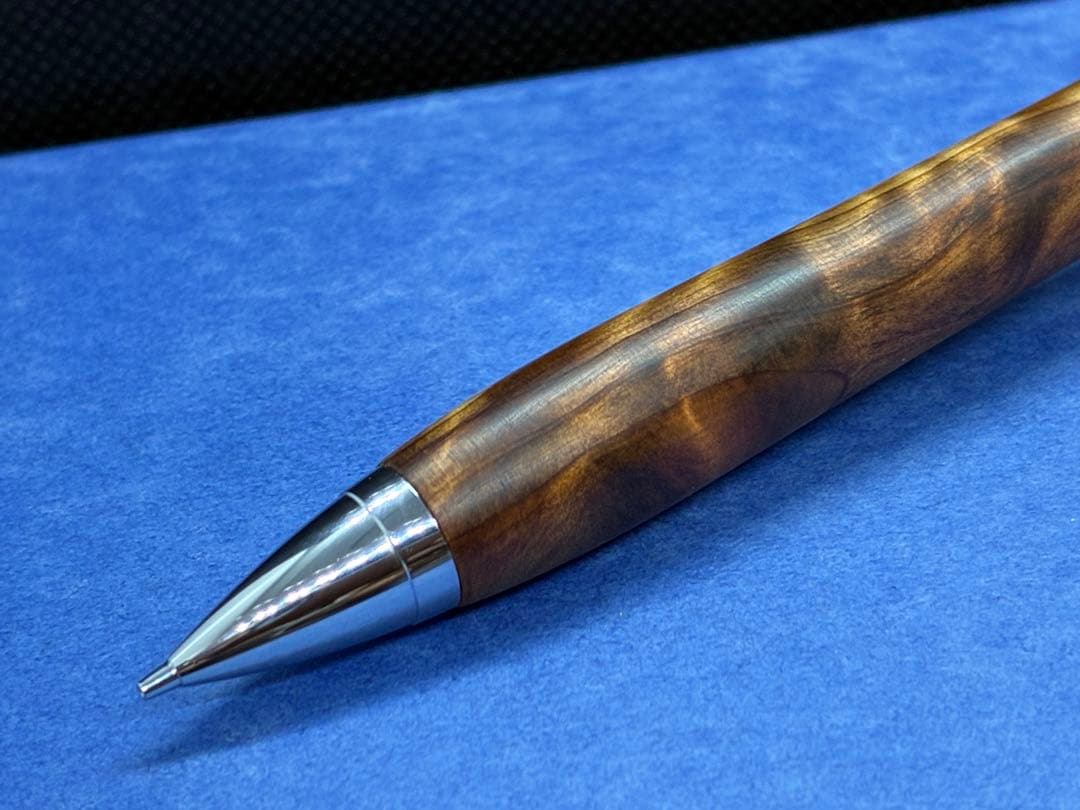【早い者勝ち】杉油杢　シャーペン0.5 加藤金属　木軸ペン　ハンドメイド