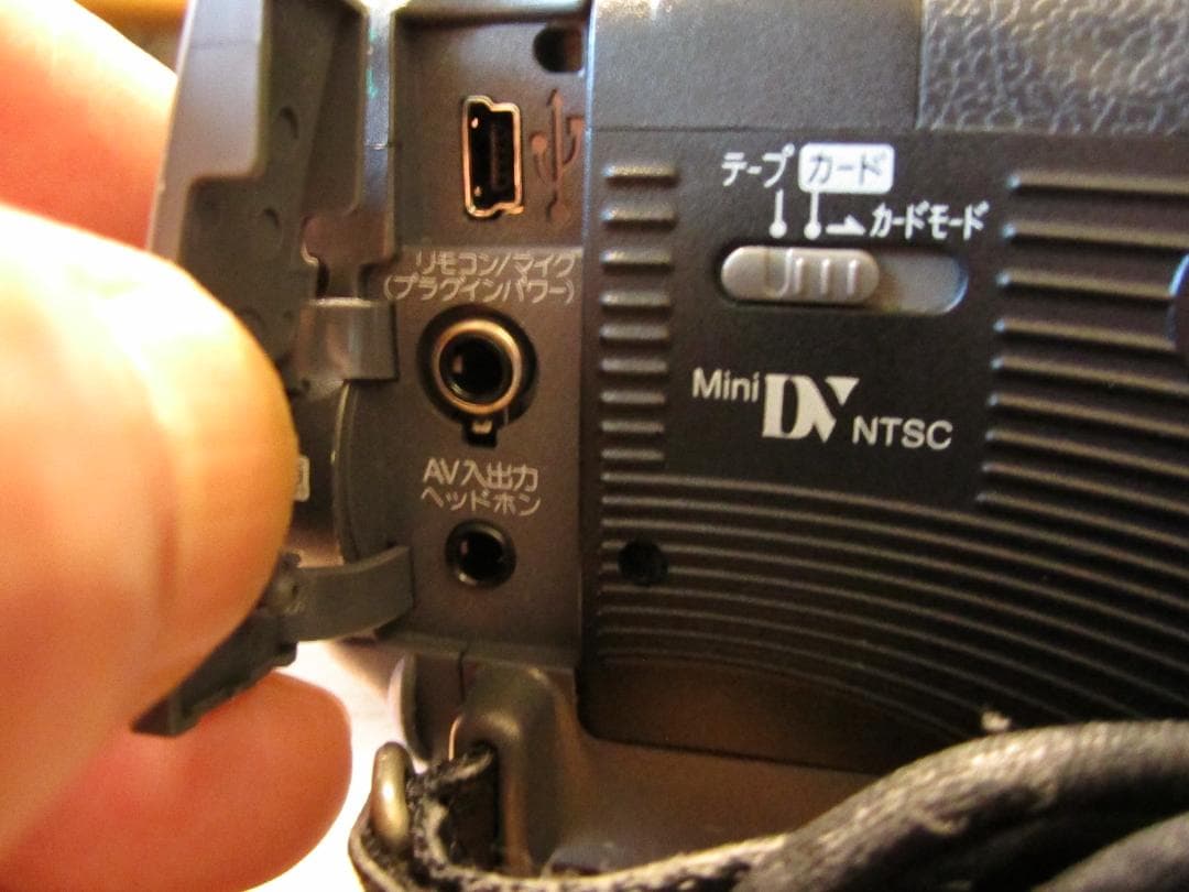 Panasonic NV-GS100K ビデオカメラ 本体
