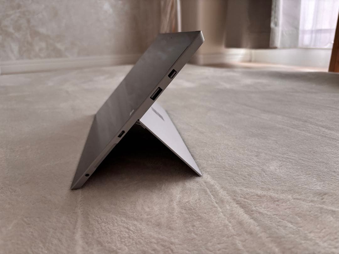 Microsoft Surface 3 タブレットPC