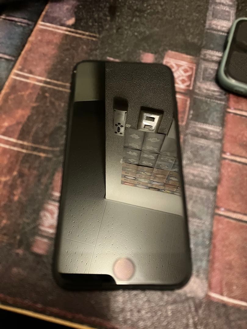 iPhone SE2 第二世代　ブラック