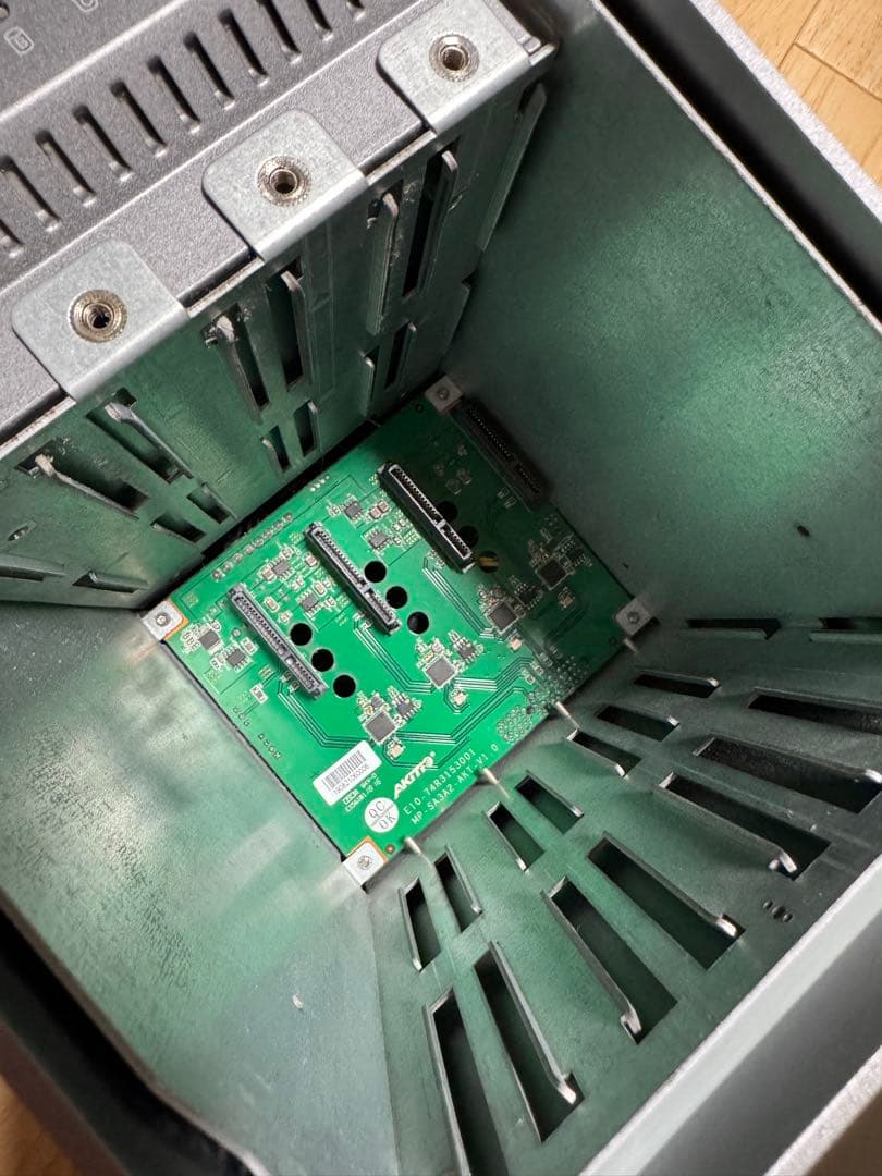 48TB 大容量 HDD RAIDケース AkiTiO Quad X TB3