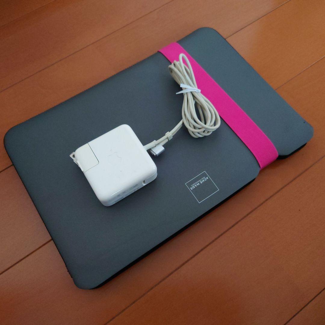 MacBook Air 11-inch (Mid 2012）マックブックエアー