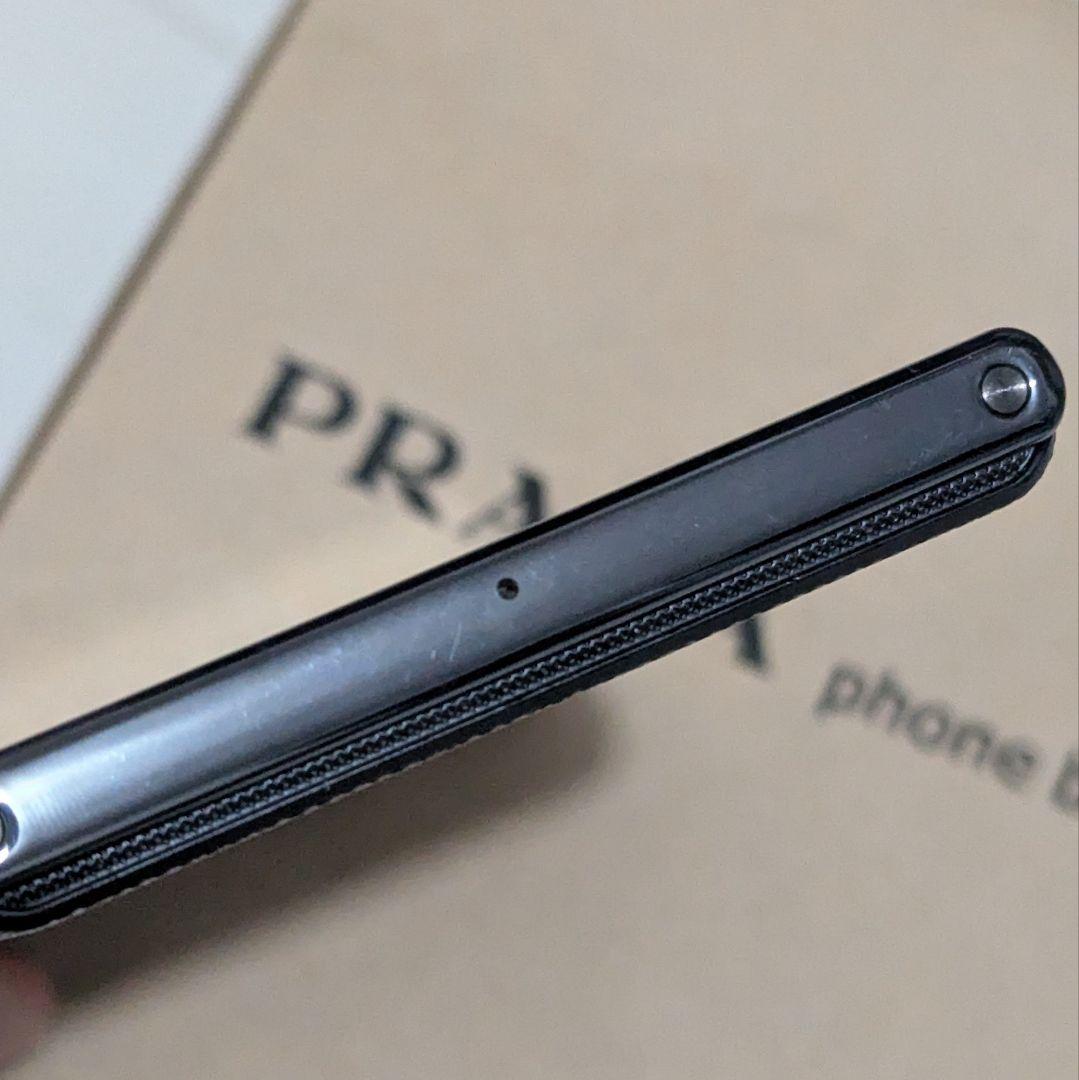 【中古品】PRADA Phone by LG-P940 ブラック
