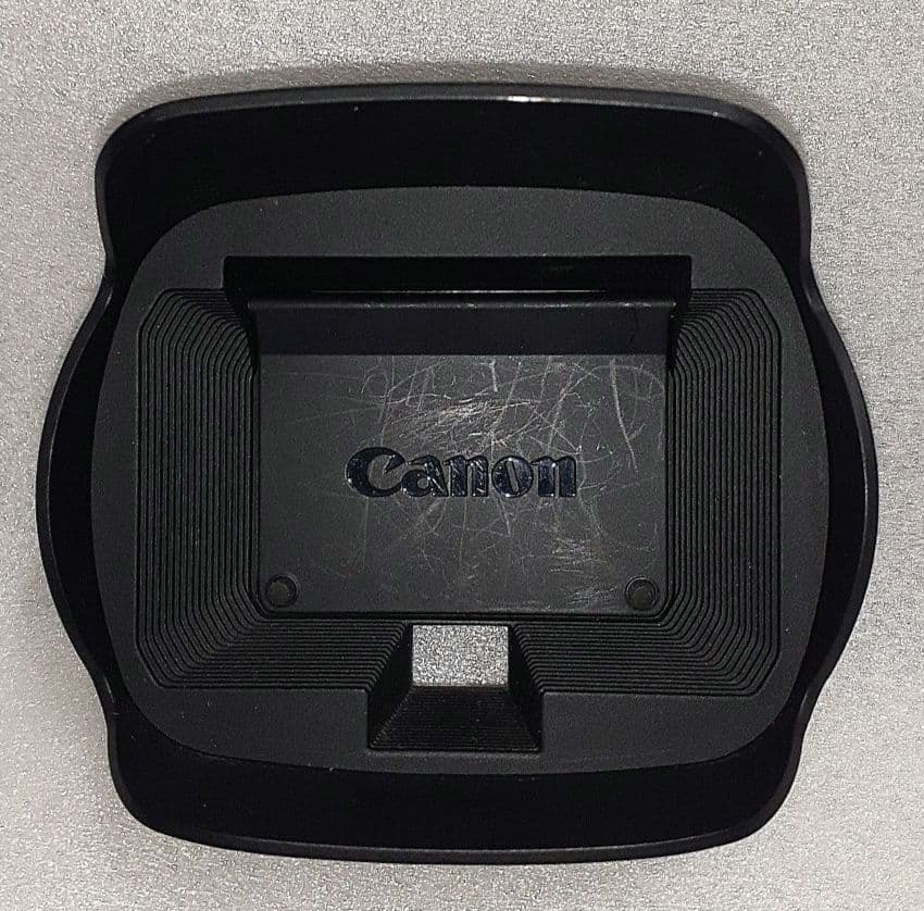 【ジャンク品】Canon HD ビデオカメラ XA20 中古品