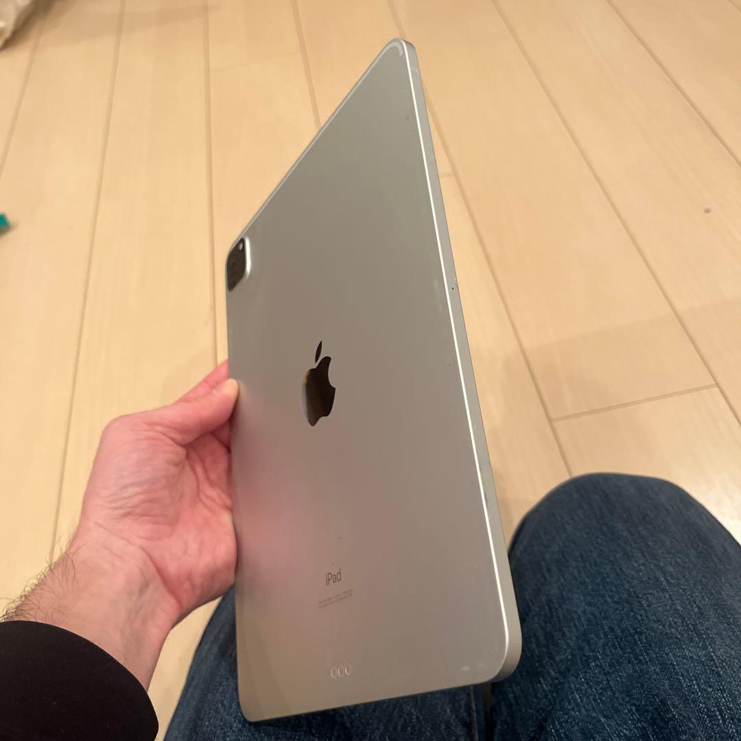 ipad pro 第2世代 11インチ 128gb キーボード付き