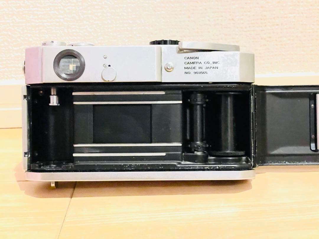 Canon model 7 レンジファインダーカメラ 50mmレンズ付き