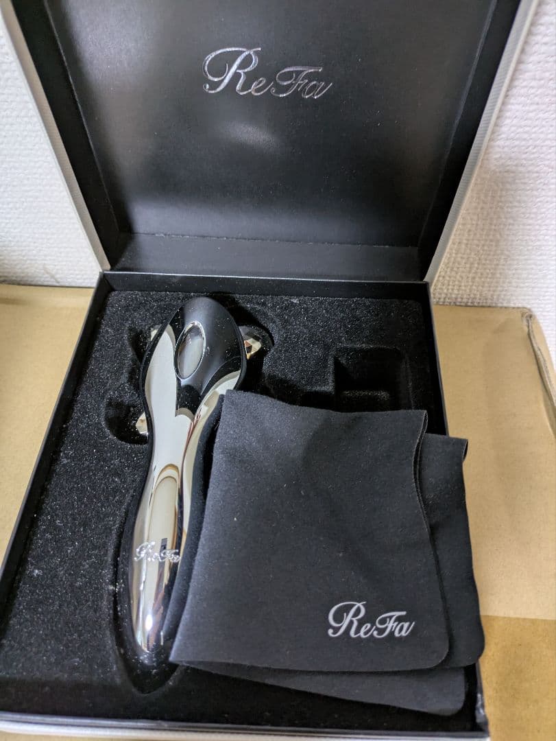ReFa4CARAT 美顔ローラー