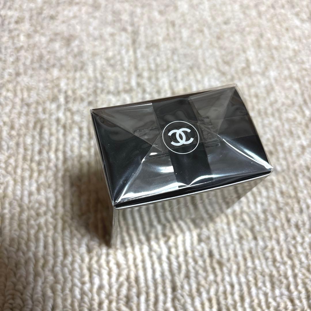 新品未開封☆CHANEL ハンドクリーム ☆ ル リフト ラ クレーム マン