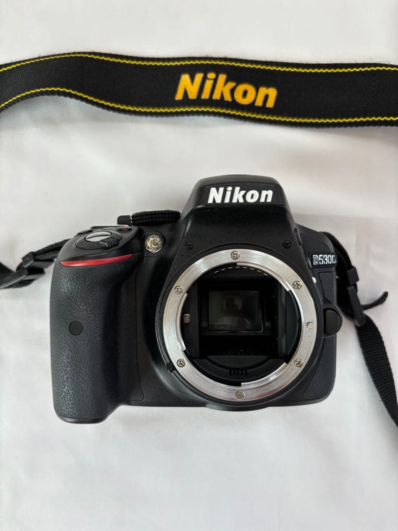 サトNikon D5300 ダブルズームレンズキットデジタル一眼レフカメラ