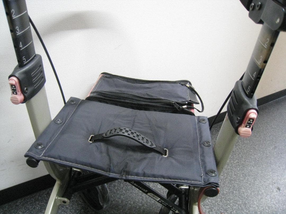 介護用品 歩行車 リトルターン ハイタイプ　 リハビリ
