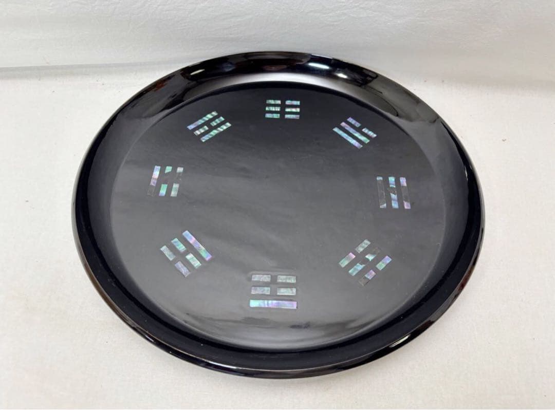 茶道具 木製黒真塗 螺鈿細工 青貝 八卦盆 茶懐石 木工芸 漆工芸 丸盆