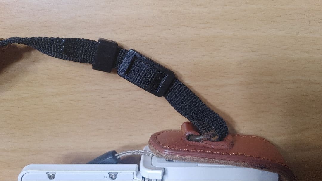CASIO EX-ZR70 デジタルカメラ