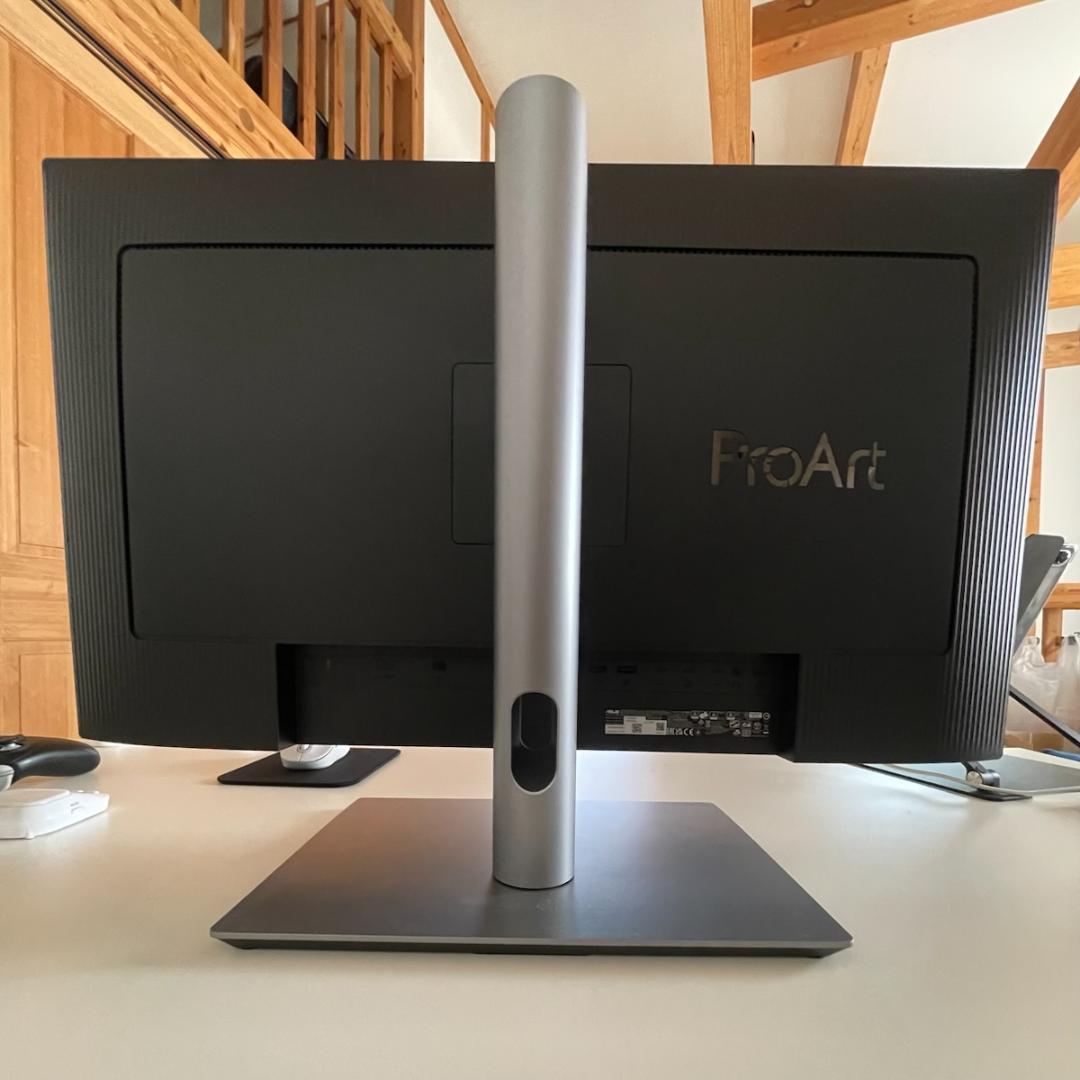 ASUS ProArt Display PA32QCV 6K 31.5インチ