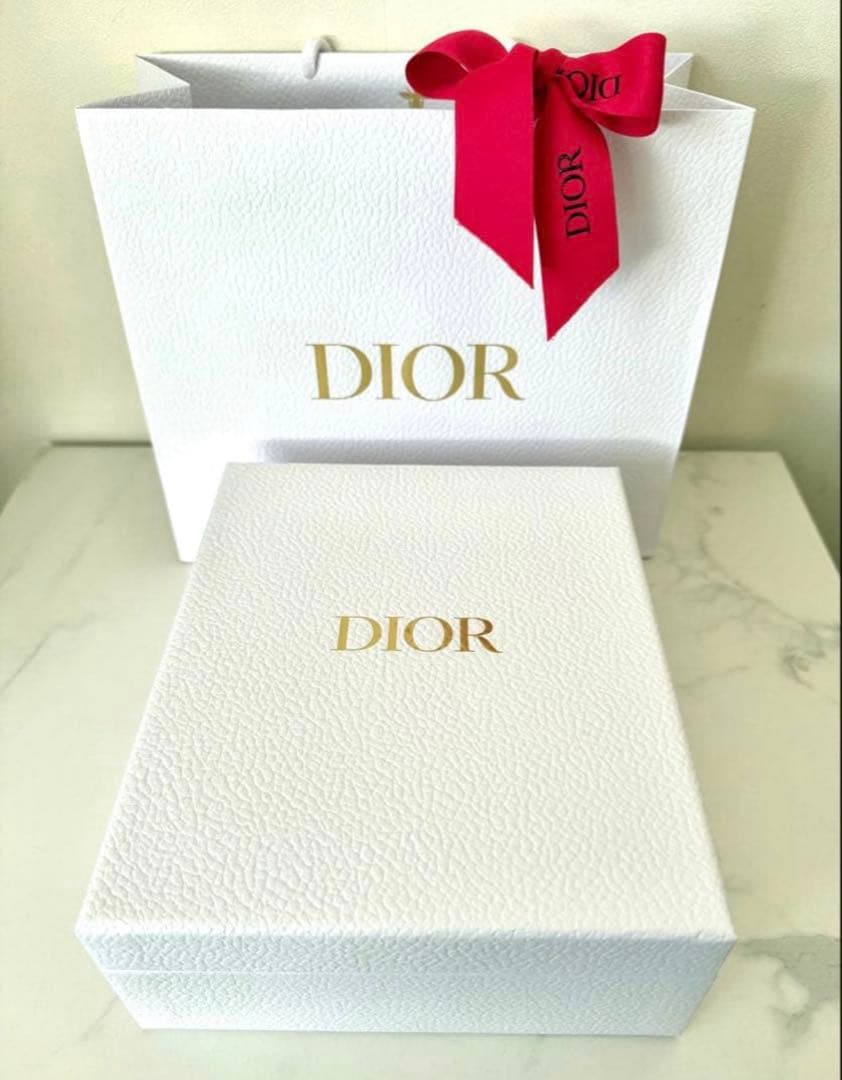 Dior ヘアブラシ 香水ボトル ギフトセット