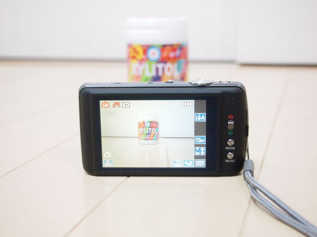Panasonic Lumix DMC-FX700 美品コンパクトデジタルカメラ