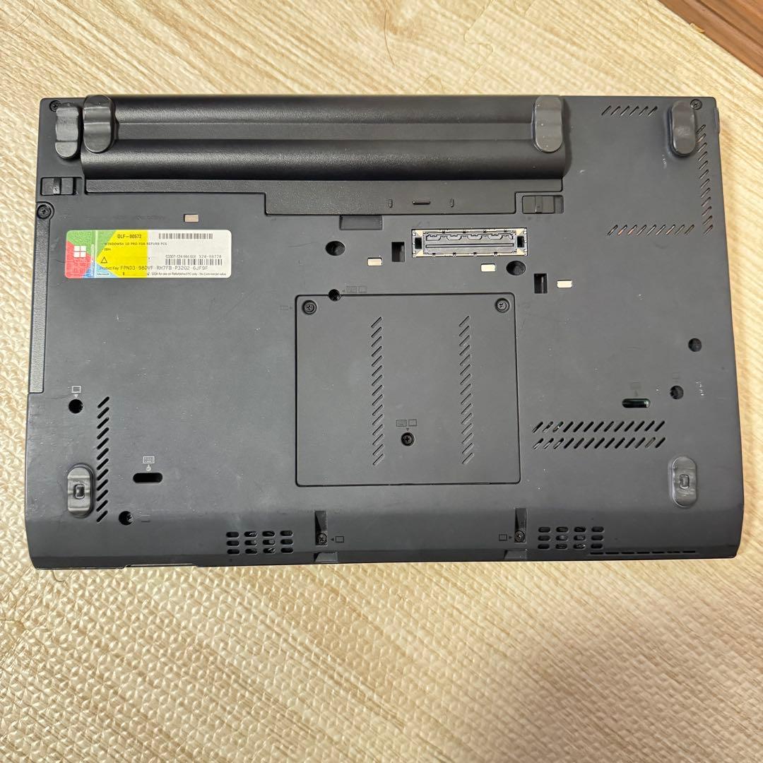 Lenovo ThinkPad X230 ノートパソコン レノボ