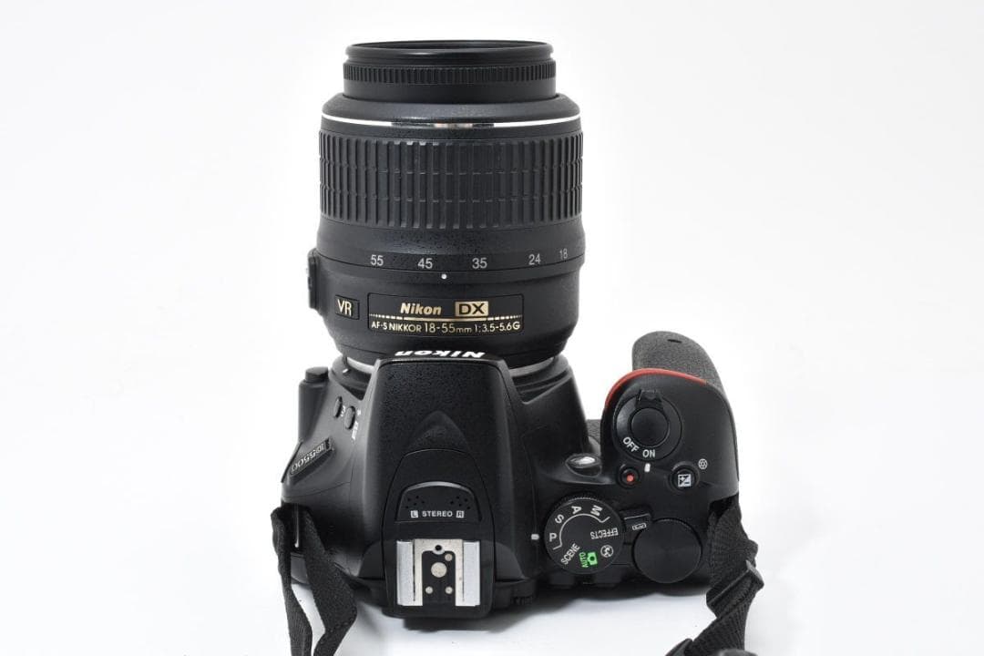 【大人気】 Nikon ニコン D5500 レンズキット デジタル一眼レフカメラ