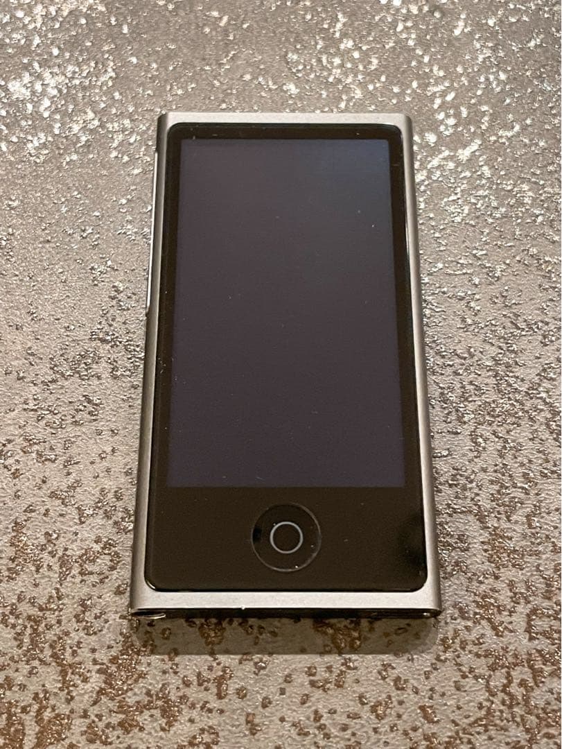 【即決可】Apple iPod nano 第7世代 16GB スペースグレイ