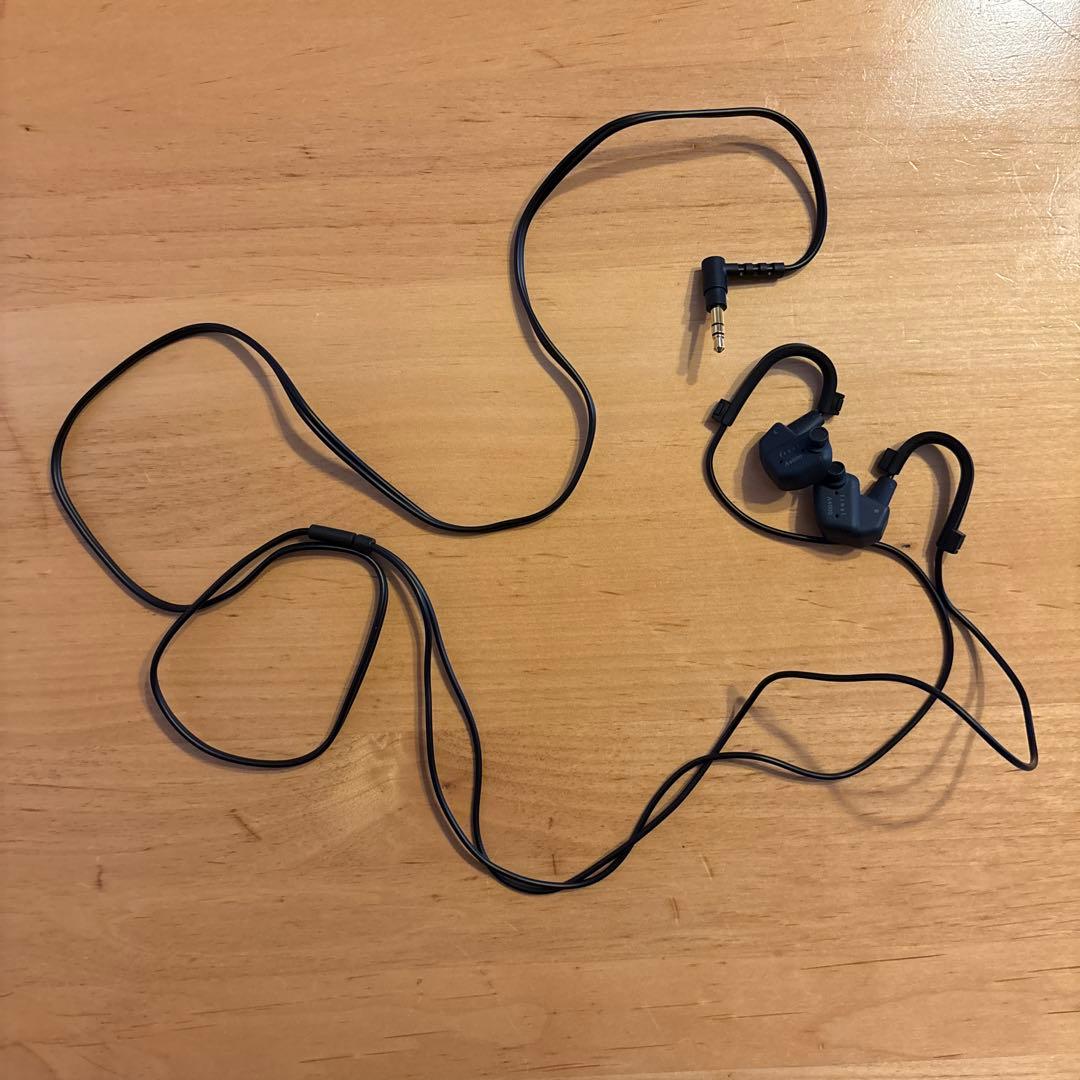 final A4000 有線イヤホン
