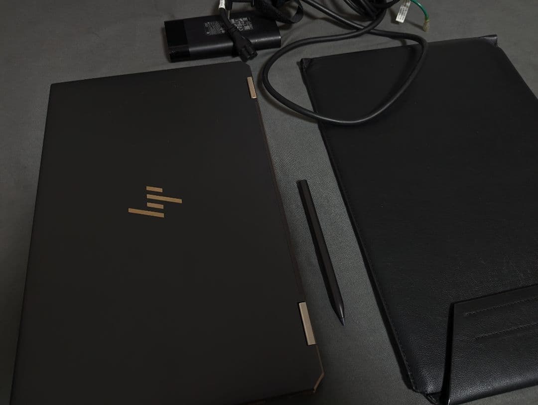 HP Spectre x360 15-eb ケース&専用ペン付き