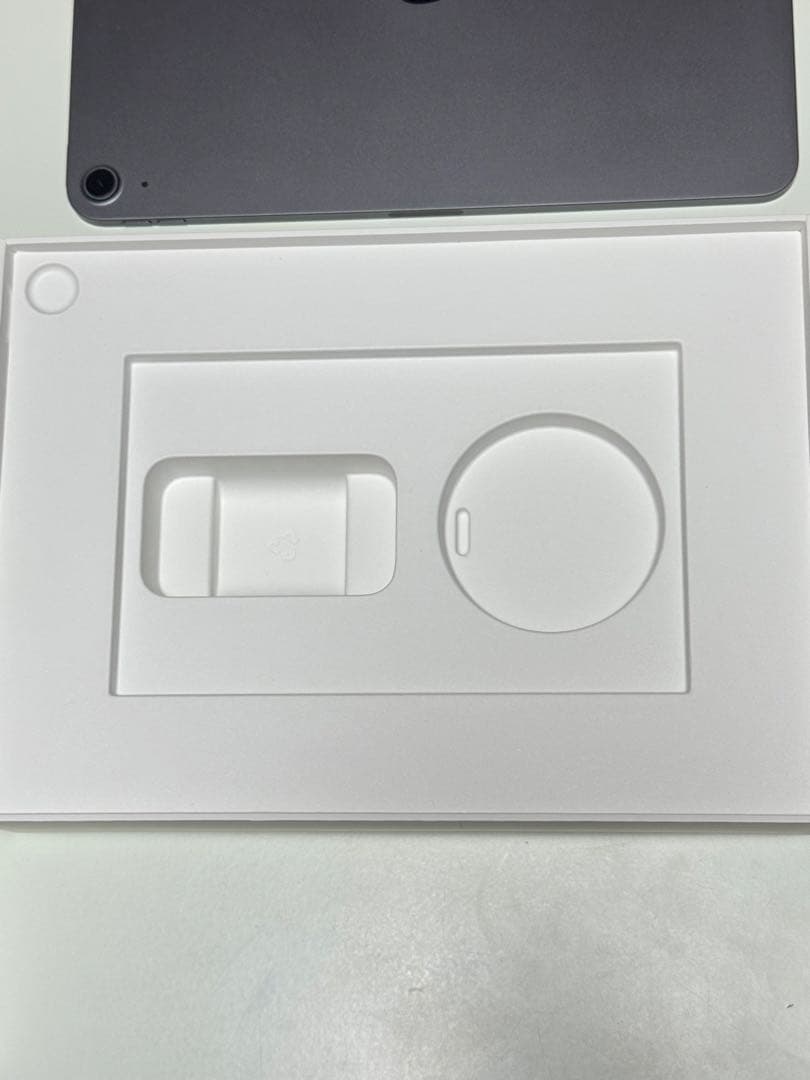 iPadAir 第5世代 WiFiモデル 64GB