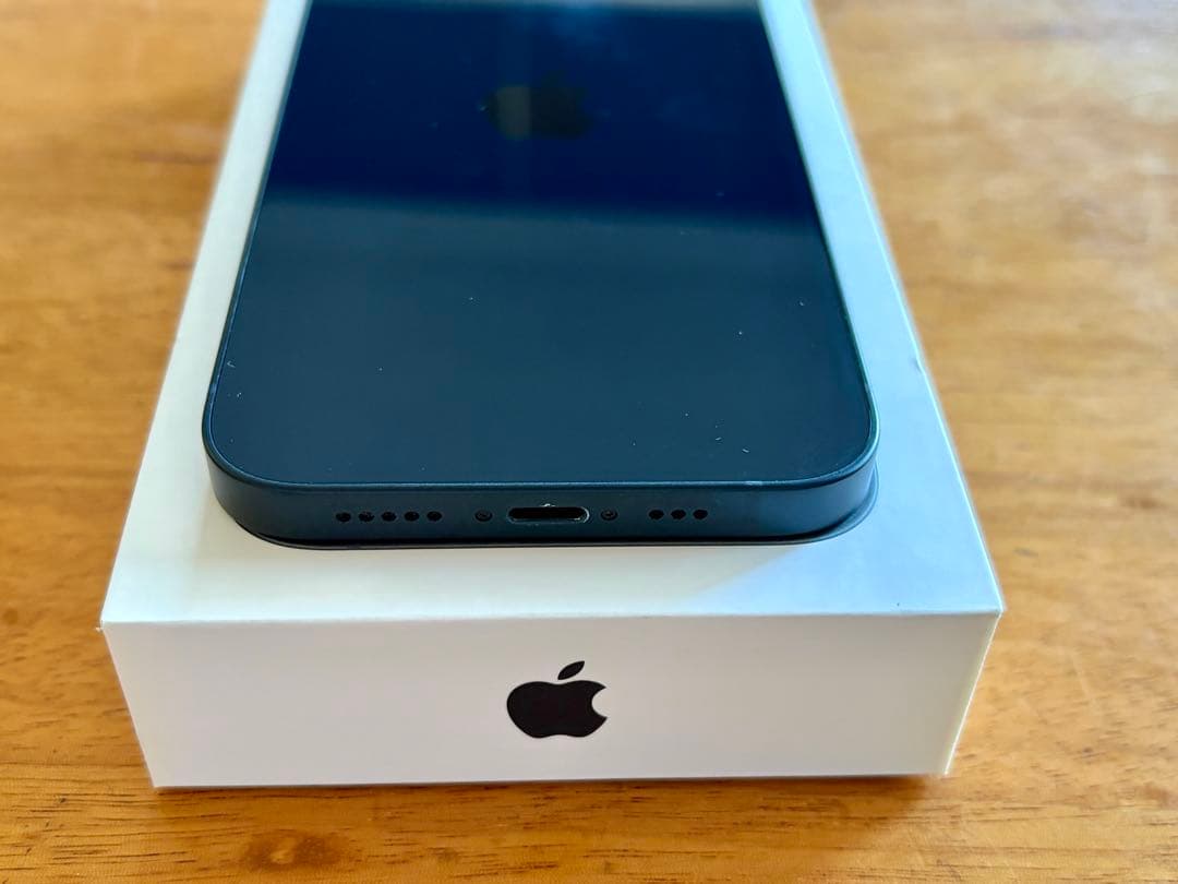 Apple iPhone 14 128GB ミッドナイト 本体