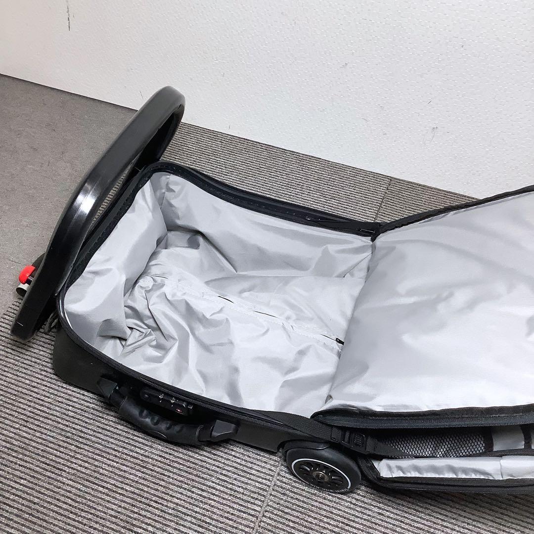 Q-BOX　乗れるキャリーケース　子供乗せスーツケース 機内持込可