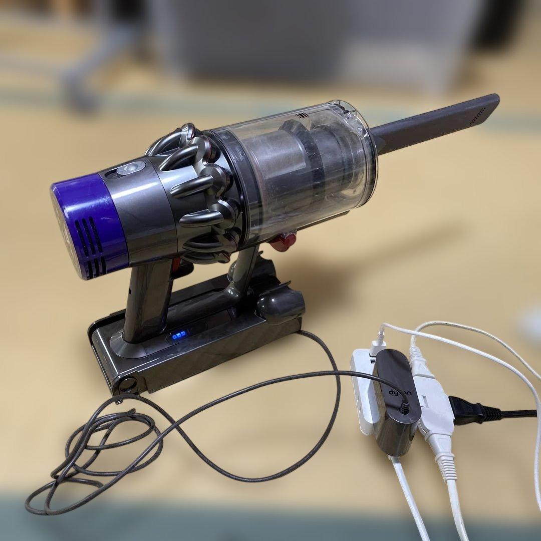 ダイソンコードレス掃除機「Dyson Cyclone V10 Fluffy」
