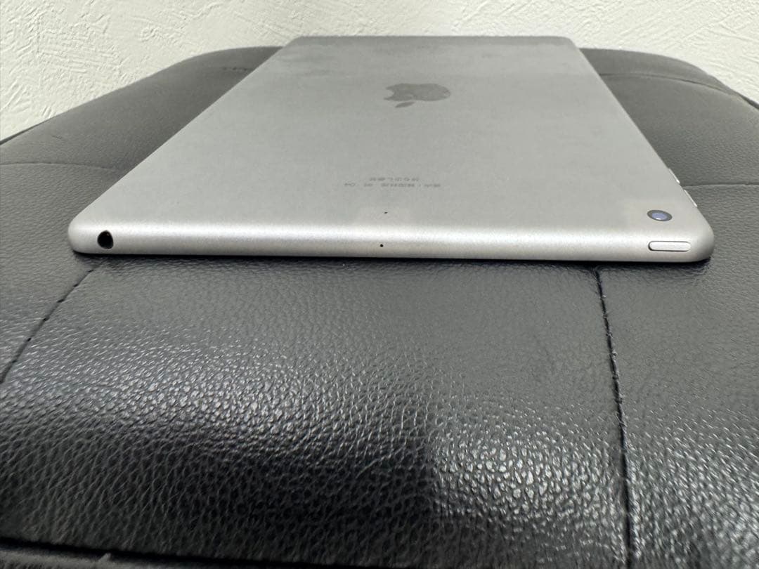iPad 第5世代 32Gb Wi-fi モデル　A1822