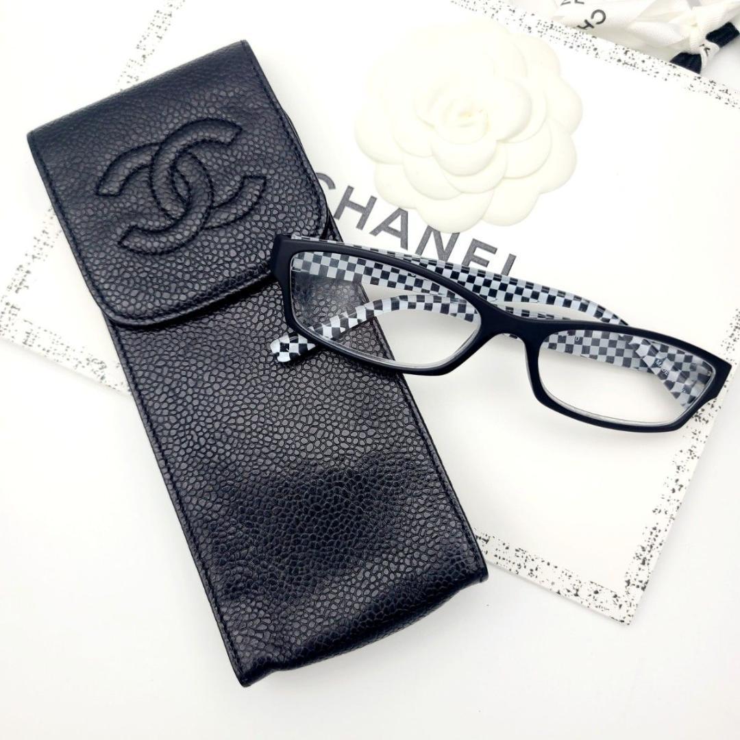 極美品 CHANEL シャネル キャビアスキン メガネケース シール 4番台