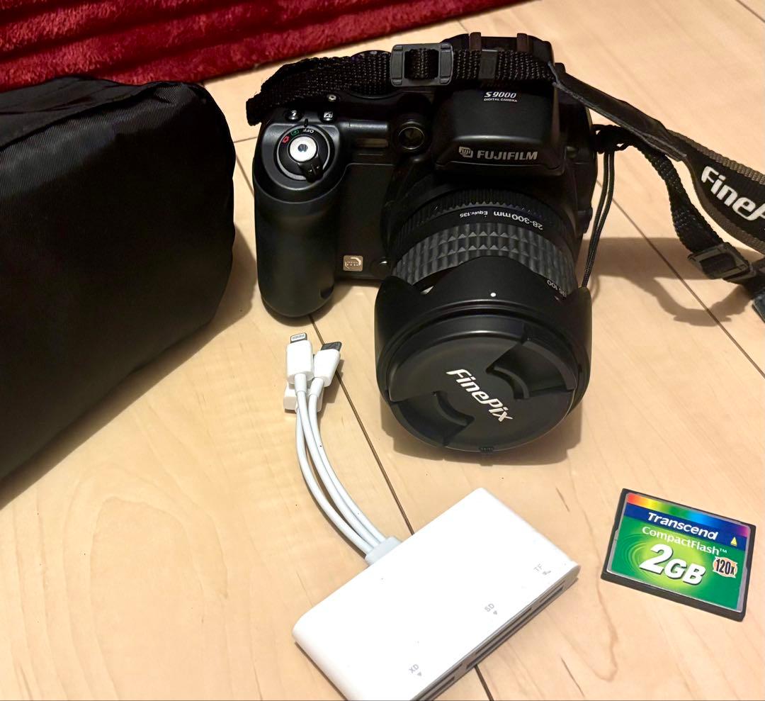 Fujifilm FinePix デジタル一眼レフカメラS9000 セット　美品