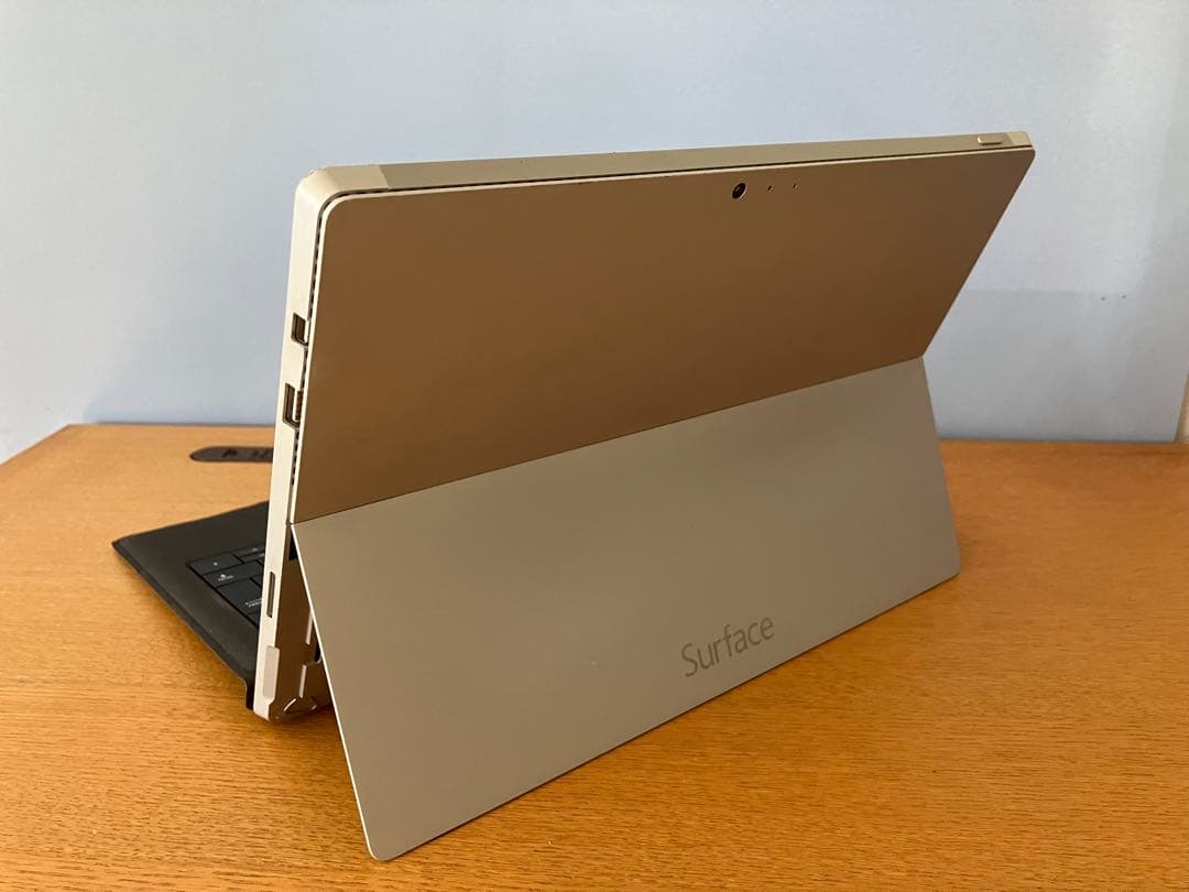 Surface Pro 3 4GB /128GB 2in1タブレット