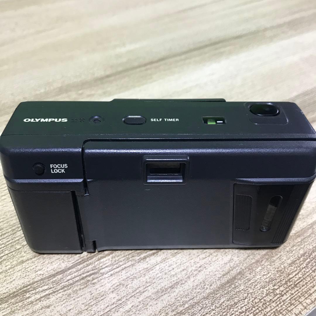 AF-1 OLYMPUS フィルムカメラ　電池カバー爪一本折れあり　動作未確認