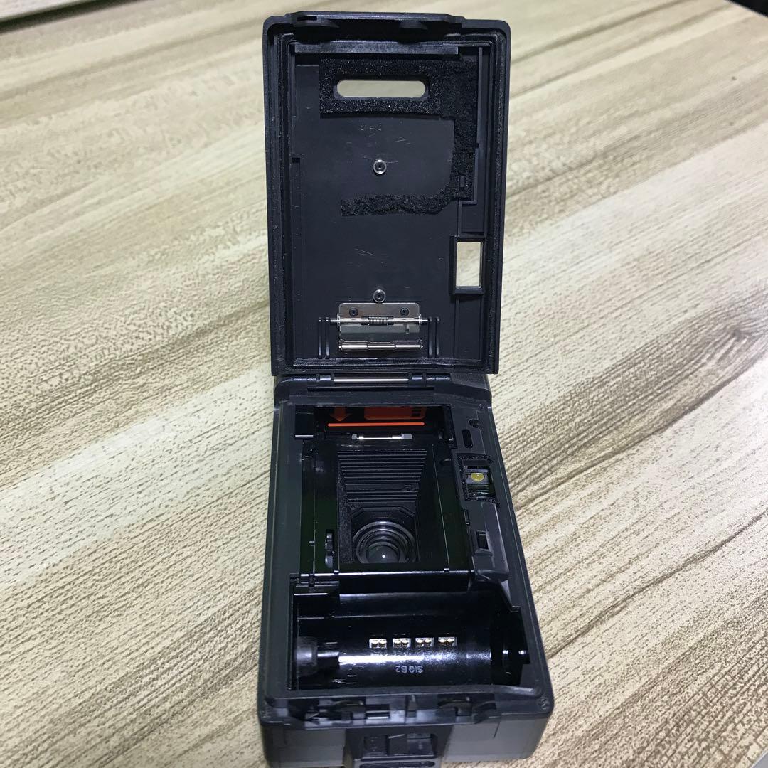 AF-1 OLYMPUS フィルムカメラ　電池カバー爪一本折れあり　動作未確認