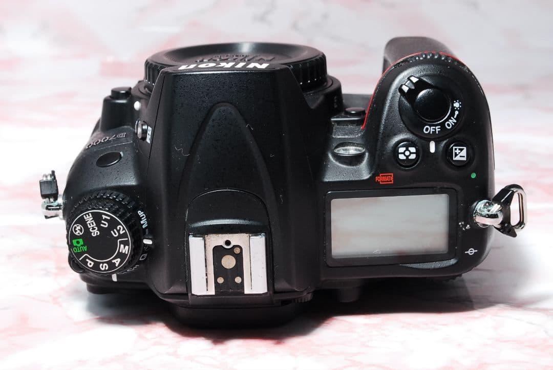 ✨Nikon D7000✨高性能一眼デビュー 標準＋望遠Wレンズセット 動作良好