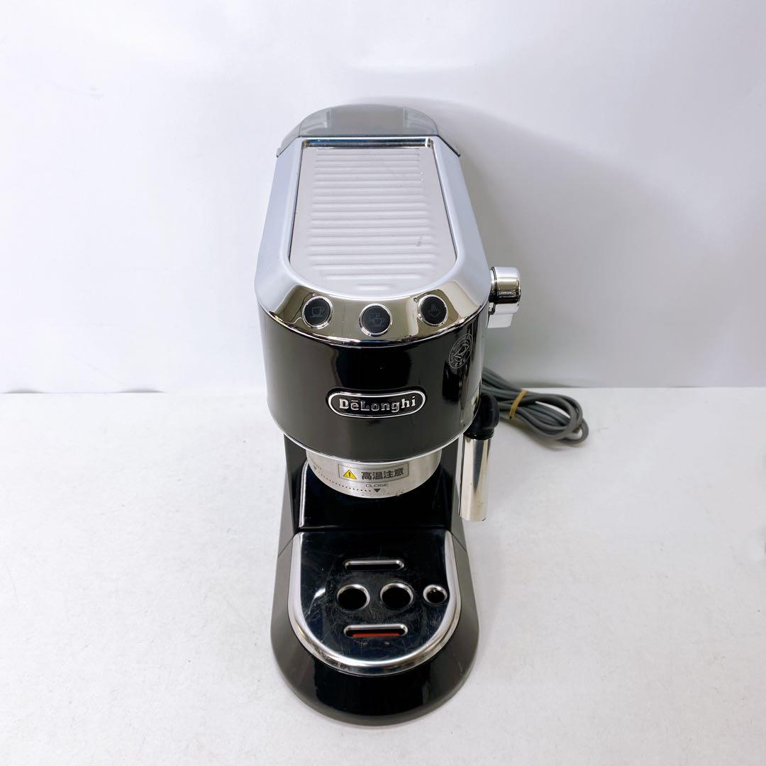 DeLonghi デディカ　エスプレッソマシン EC680BK A471