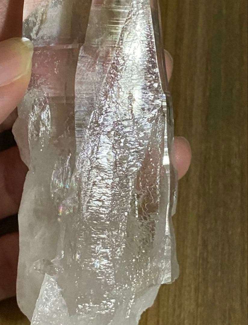 天然石　コロンビア　レムリアン　原石　ポイント　アイリス　虹多数　水晶　クォーツ