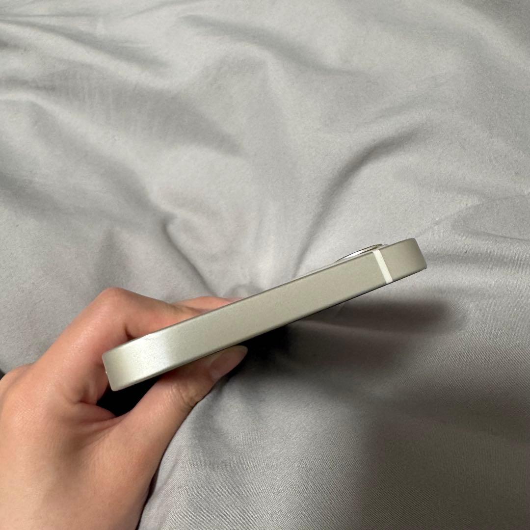 iPhone11 本体 SiMフリーホワイト 256GB