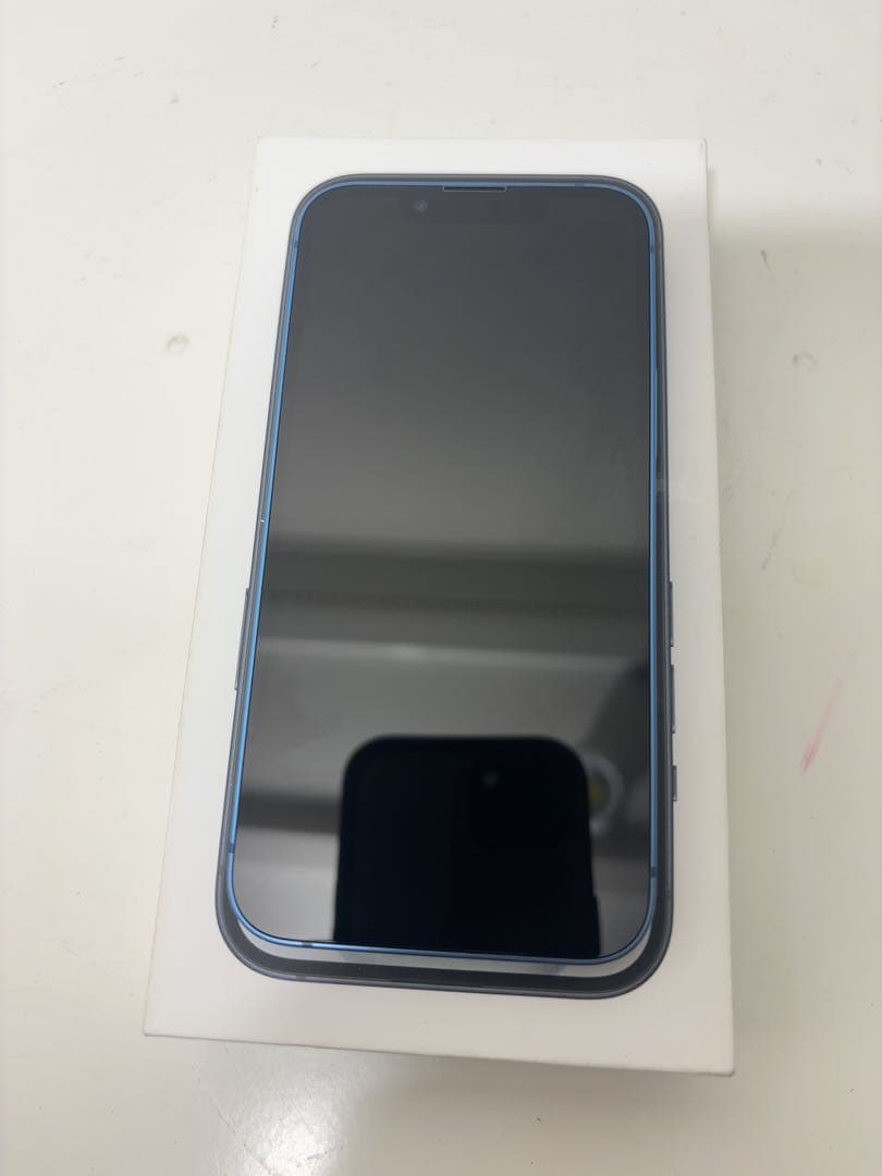 早い者勝ち　[SIMフリー]Apple iPhone 13 128GB
