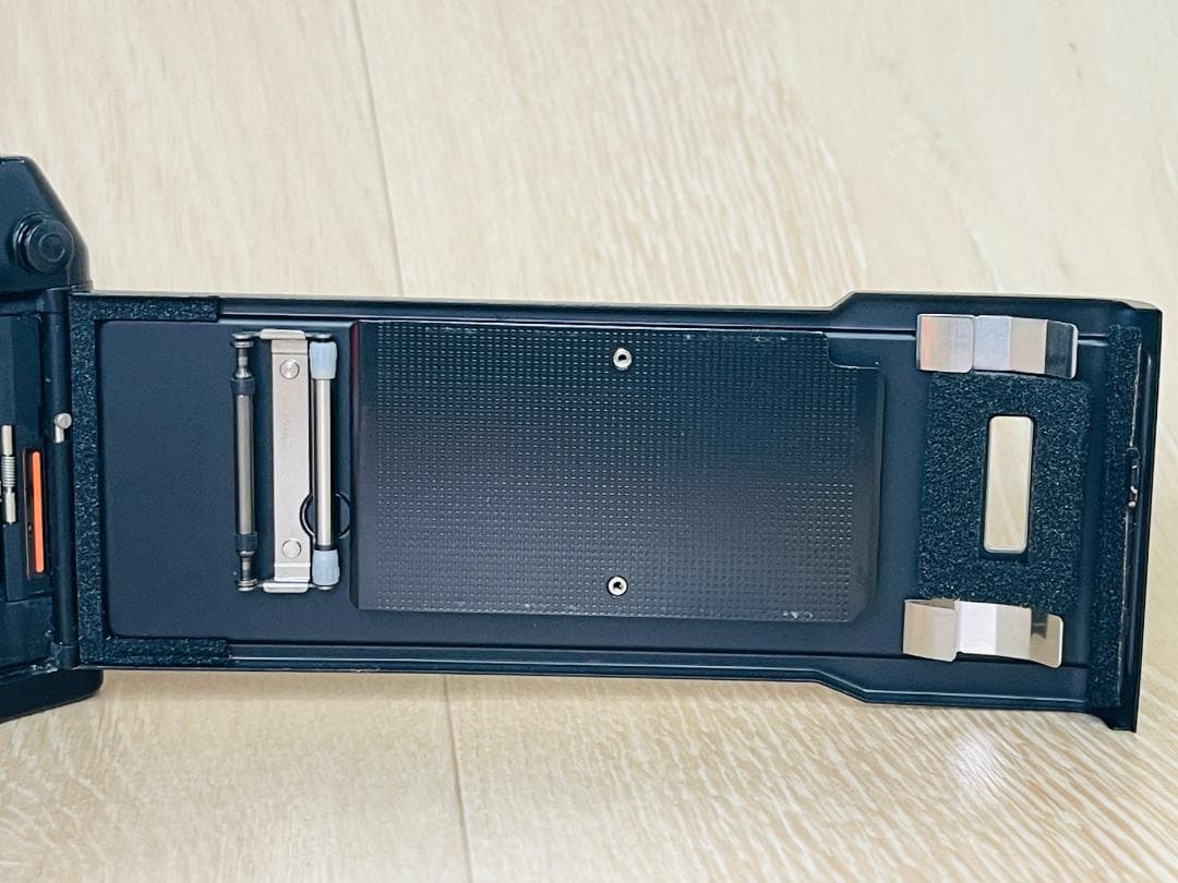 CONTAX コンタックス 167MT フィルム一眼レフ カメラ ボディ