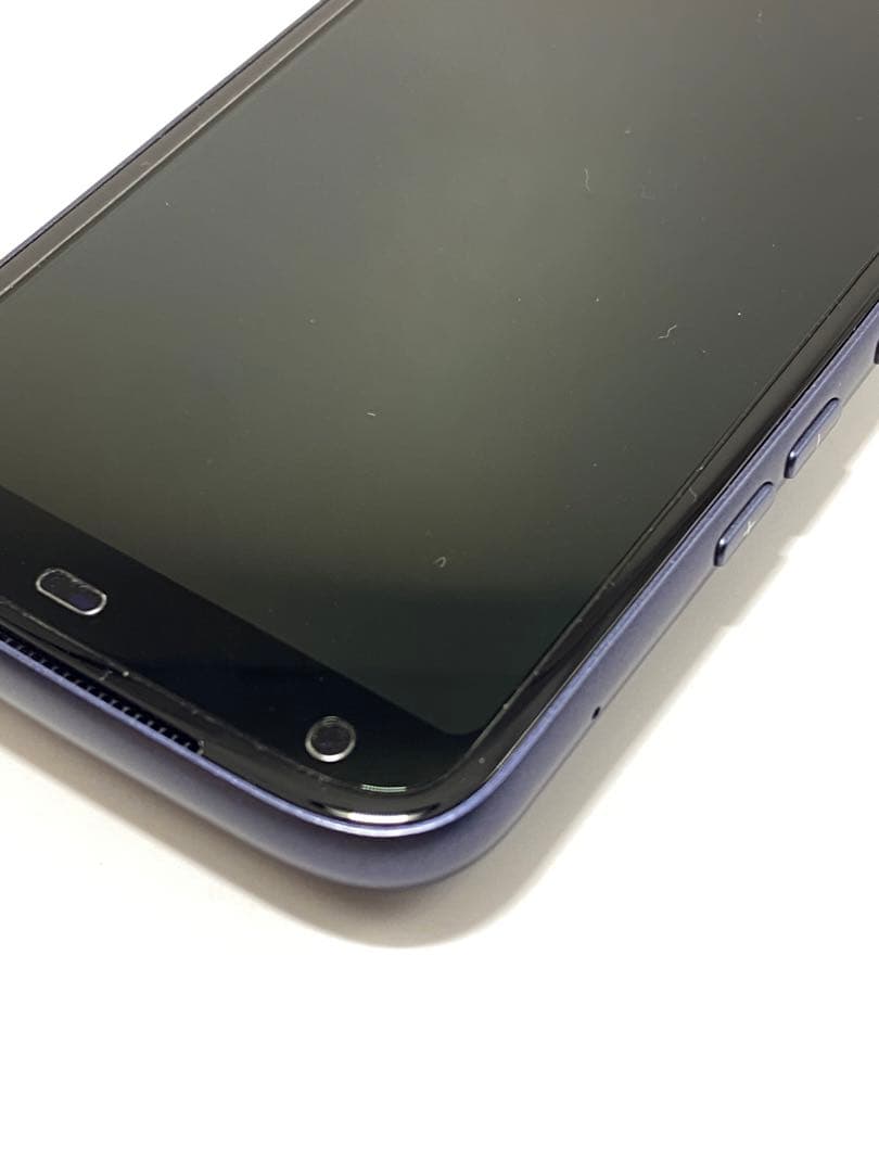 docomo らくらくスマートフォン F-53E ネイビー　ケース付き