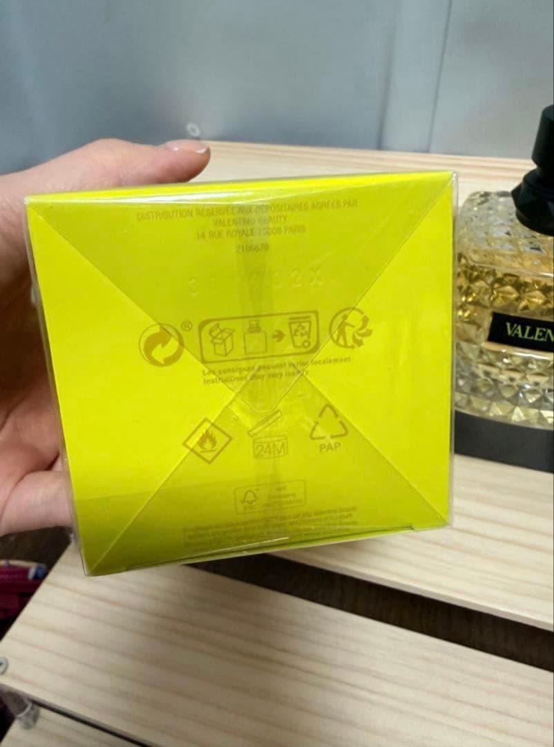 VALENTINO DONNA 香水 100ml