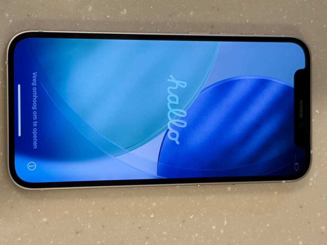 【箱付き】iPhone12 mini 256G ホワイトSIMフリー