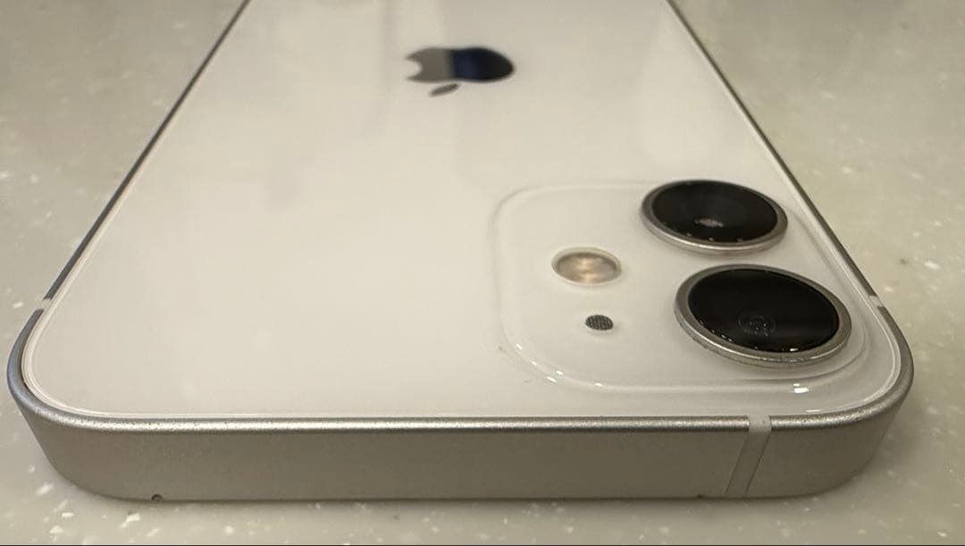 【箱付き】iPhone12 mini 256G ホワイトSIMフリー
