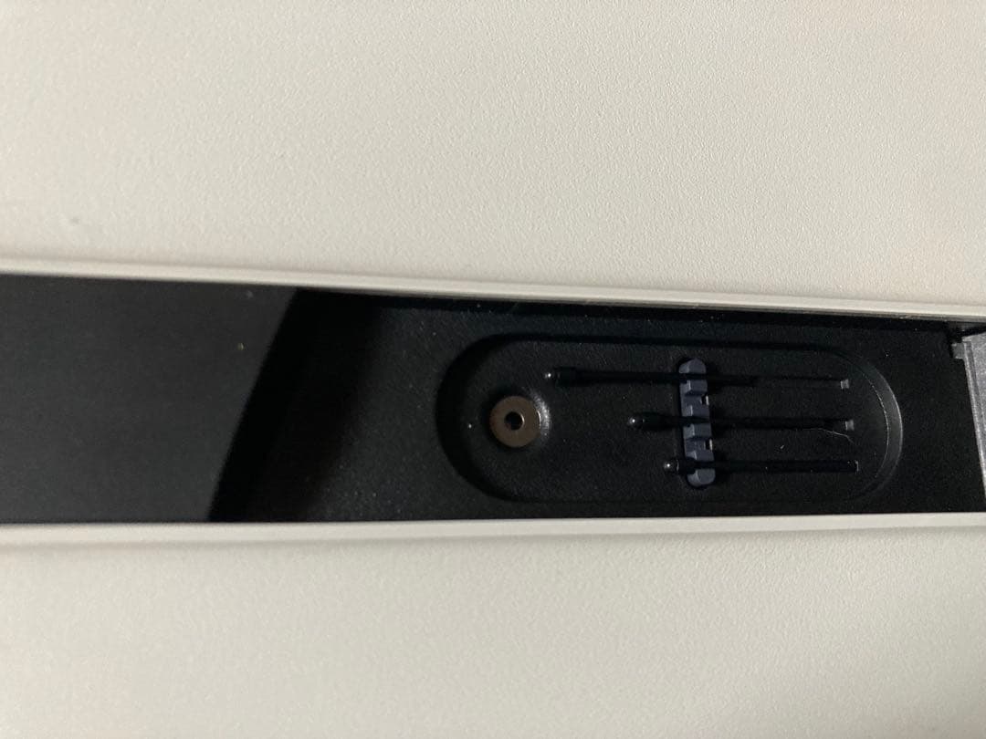ワコム液タブ13.3型　DTC133W1D 箱あり