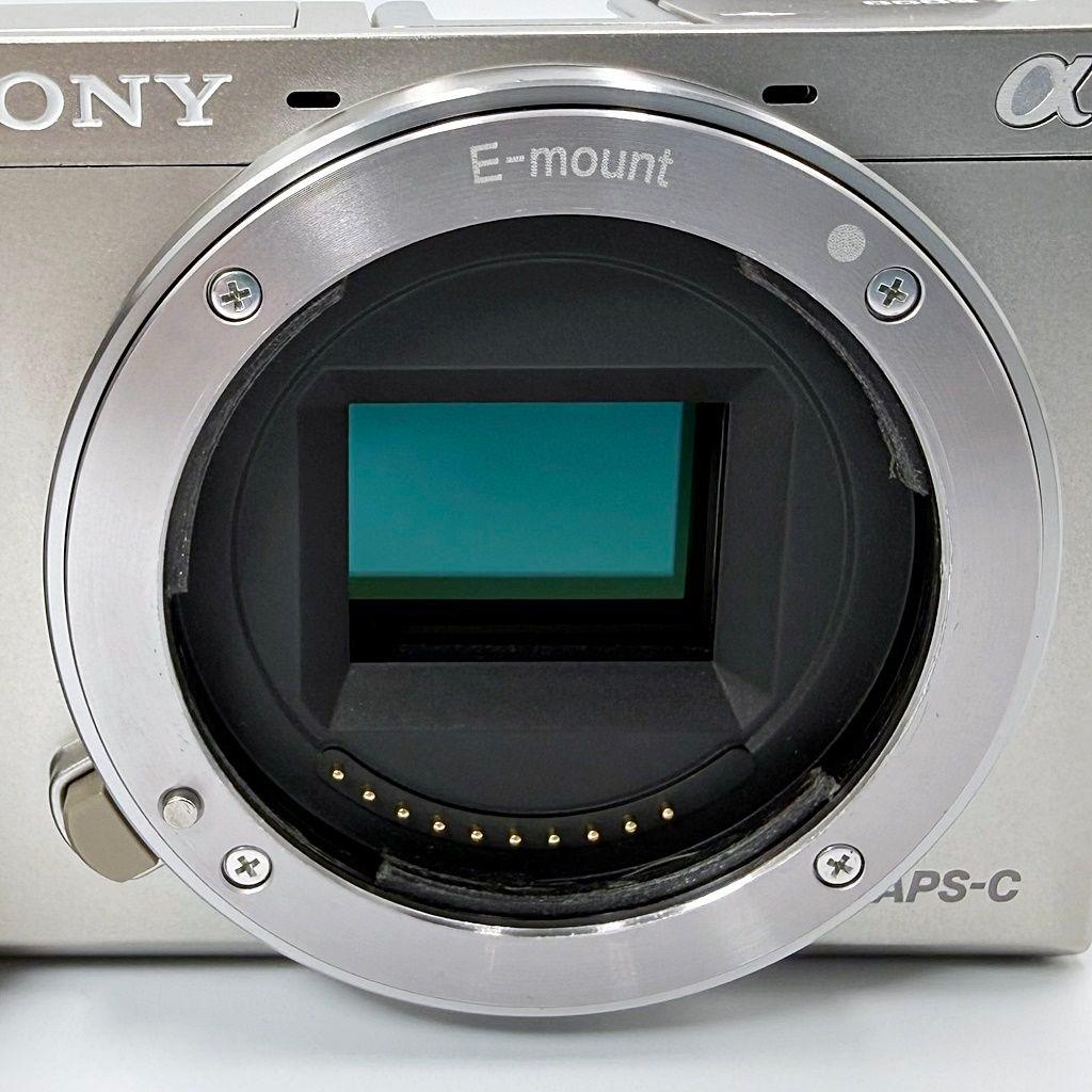 【美品】ソニー α6000 ボディ ILCE-6000 ミラーレス カメラ